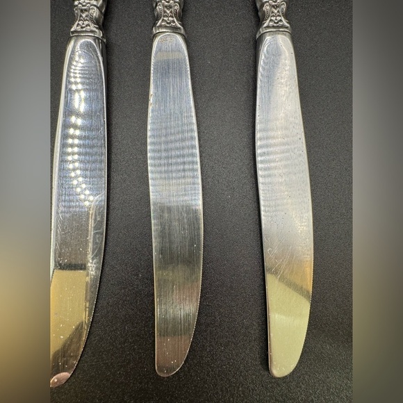 Oneida Michelangelo 4 Knives Heirloom Stainless Flatware Replacements - Picture 4 of 9